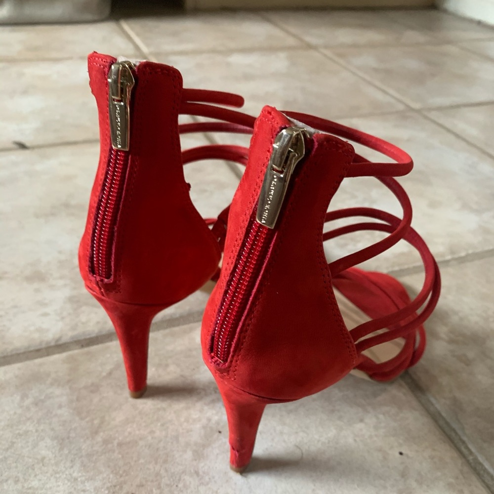 Strappy Vince Camuto heel size 6.5